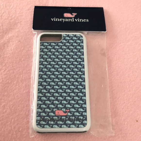 Vineyard Vines Accessories - Vineyard Vines Phone Case. Fits iPhone 7+/8+